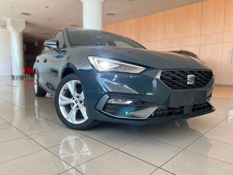 SEAT León Sportstourer 1.5 eHybrid DSG FR XM 2026