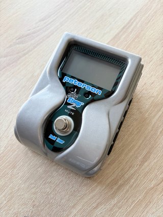 Afinador Peterson Strobostomp 2