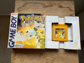 Pokémon Edición Amarilla - Game Boy
