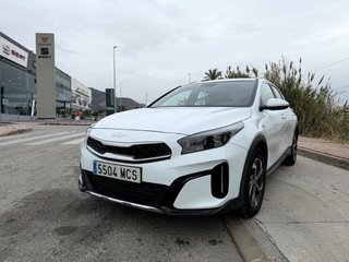 KIA XCeed 1.0 T-GDI 120cv Drive - Garantia Oficial