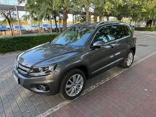 Volkswagen Tiguan 2.0 Sport