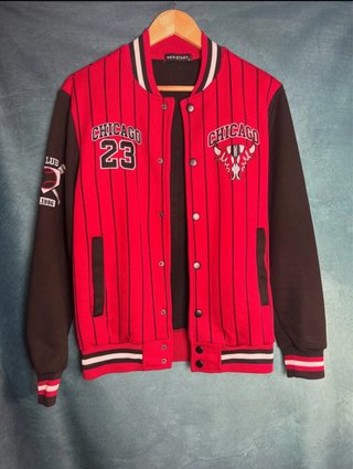 Chaqueta Bomber Chicago Bulls Roja y Negra