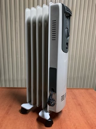 Radiador Eléctrico de Aceite