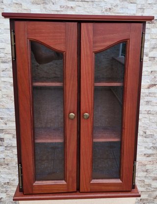 Estantería de Pared de Madera con Puertas