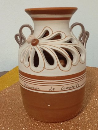 Jarrón de Terracota Artesanal 20cm