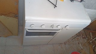Cocina a gas blanca
