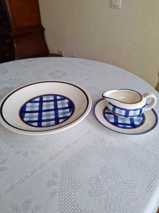 Set de Fuentes y Salsera con Plato