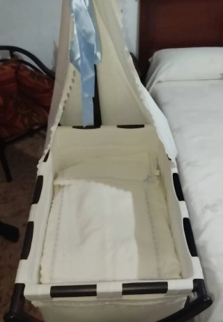 Minicuna de Madera con Dosel