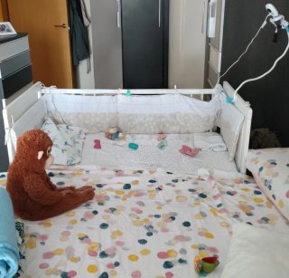 Cuna de colecho blanca más colchón  nuevo