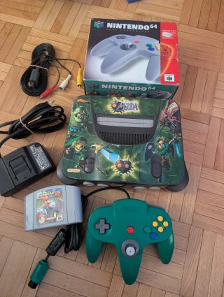Nintendo 64 con juego y 2 mandos