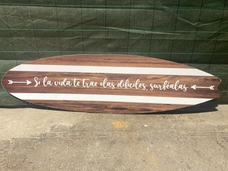 Tabla de Surf Decorativa de Madera