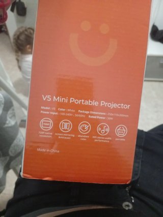 Proyector V5 Mini Portátil