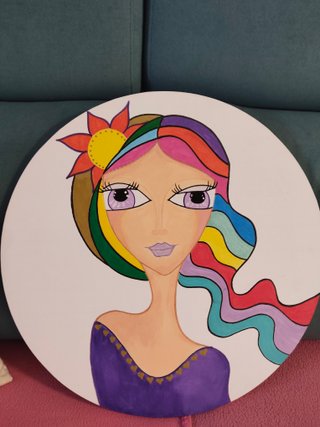 Cuadro Redondo Mujer Arcoíris 50 * 50