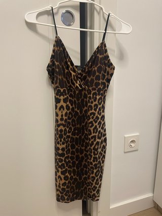 Vestido corto estampado leopardo