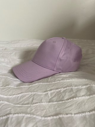 Gorra Lila nueva
