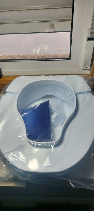 Elevador WC Mobiclinic Titán 10 cm con tapa