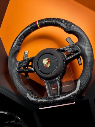 Volante Porsche de Fibra de Carbono