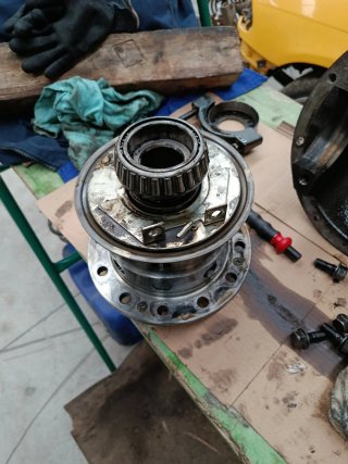Bloqueo Trasero Mitsubishi Montero V20