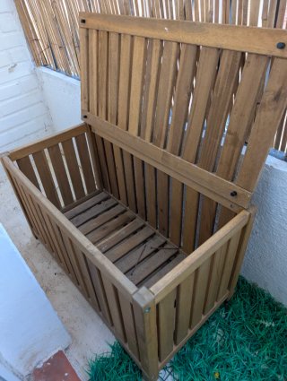 Baúl de madera IKEA