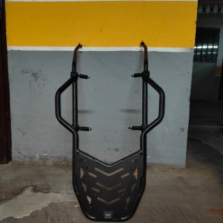 Soporte original Yamaha Ténéré 700