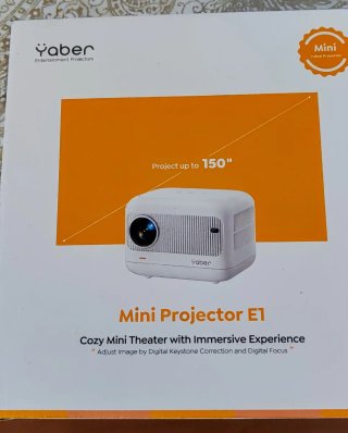 Mini Proyector Yaber E1