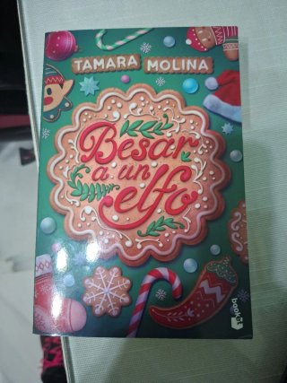Besar a un elfo