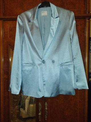 Blazer Zara celeste talla 42/44