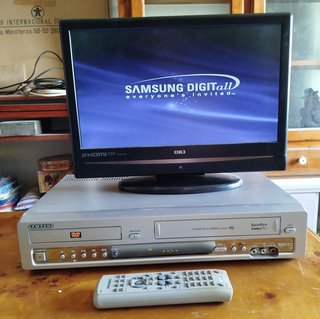 Reproductor Samsung DVD/VHS Combo SV-DVD55