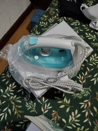 Plancha de Ropa Compacta