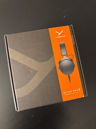 Auriculares circumaurales Beyerdynamic DT700 PRO X