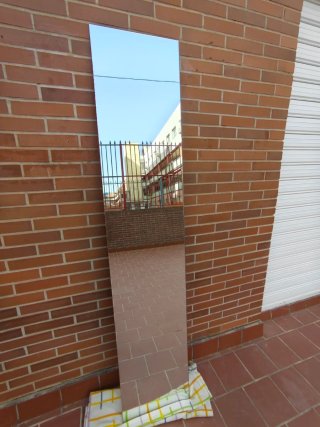 Espejo largo de pared