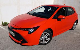 Toyota Corolla 1.8 125H ACTIVE TECH E-CVT