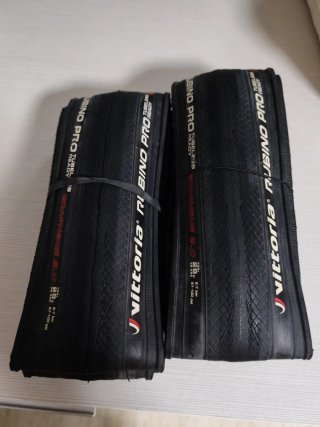 Pareja Vittoria Tubeless Rubino Pro 700x28  nuevos