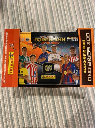 Box Serie Oro Adrenalyn 25/26