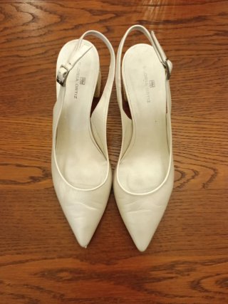 Zapatos Gloria Ortiz Beige