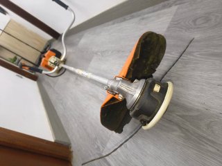 DESBROZADORA STIHL FS 120
