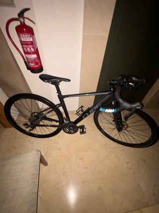 Bicicleta de Carretera Cube Attain