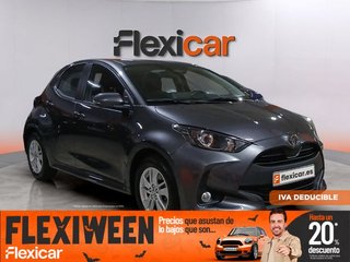 Toyota Yaris 1.5 120H Business Plus
