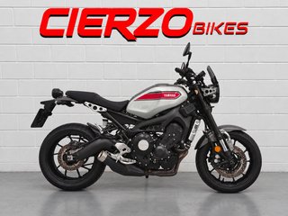 Yamaha XSR900