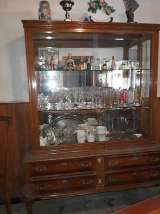 Vitrina Antigua de Madera