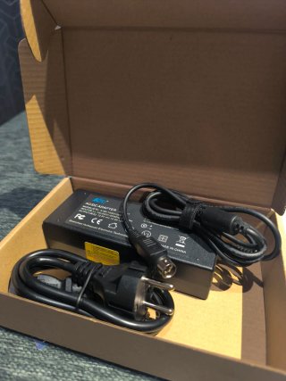 Adaptador de corriente AC/DC