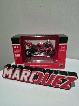 Pack Fan Marc Márquez: Moto y Letrero