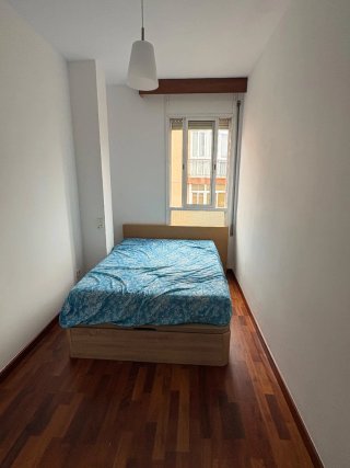 Rentar habitación para chica