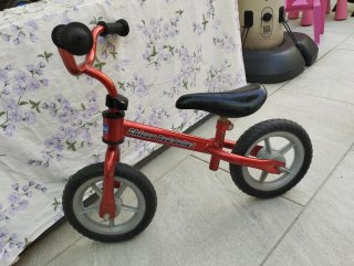 Bicicleta sin pedales Chicco Red Bullet