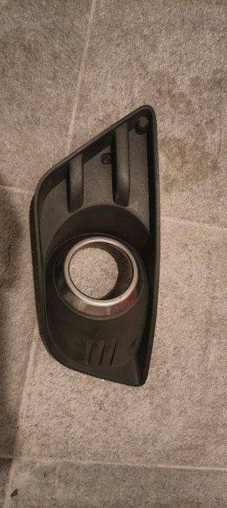 Embellecedor Antiniebla Ford Fiesta ST150 MK6