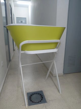 Bañera de Bebé con Patas marca Hoppop.