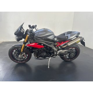 TRIUMPH SPEED Triple R (2016-2017) TRIUMPH SPEED TRIPLE R 2017 2017