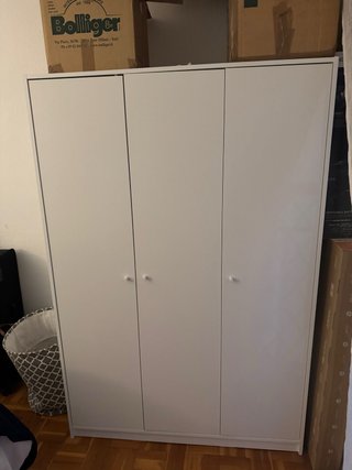 Armario IKEA KLEPPSTAD 3 puertas blanco