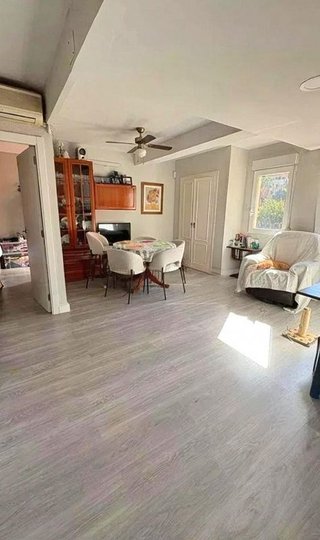 Piso en venta en L´Amistat en Valencia
