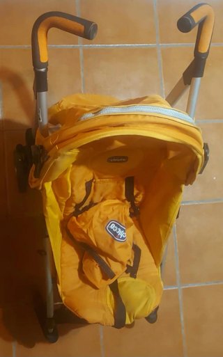 Carrito de bebé Chicco naranja